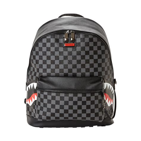 sprayground side shark paris